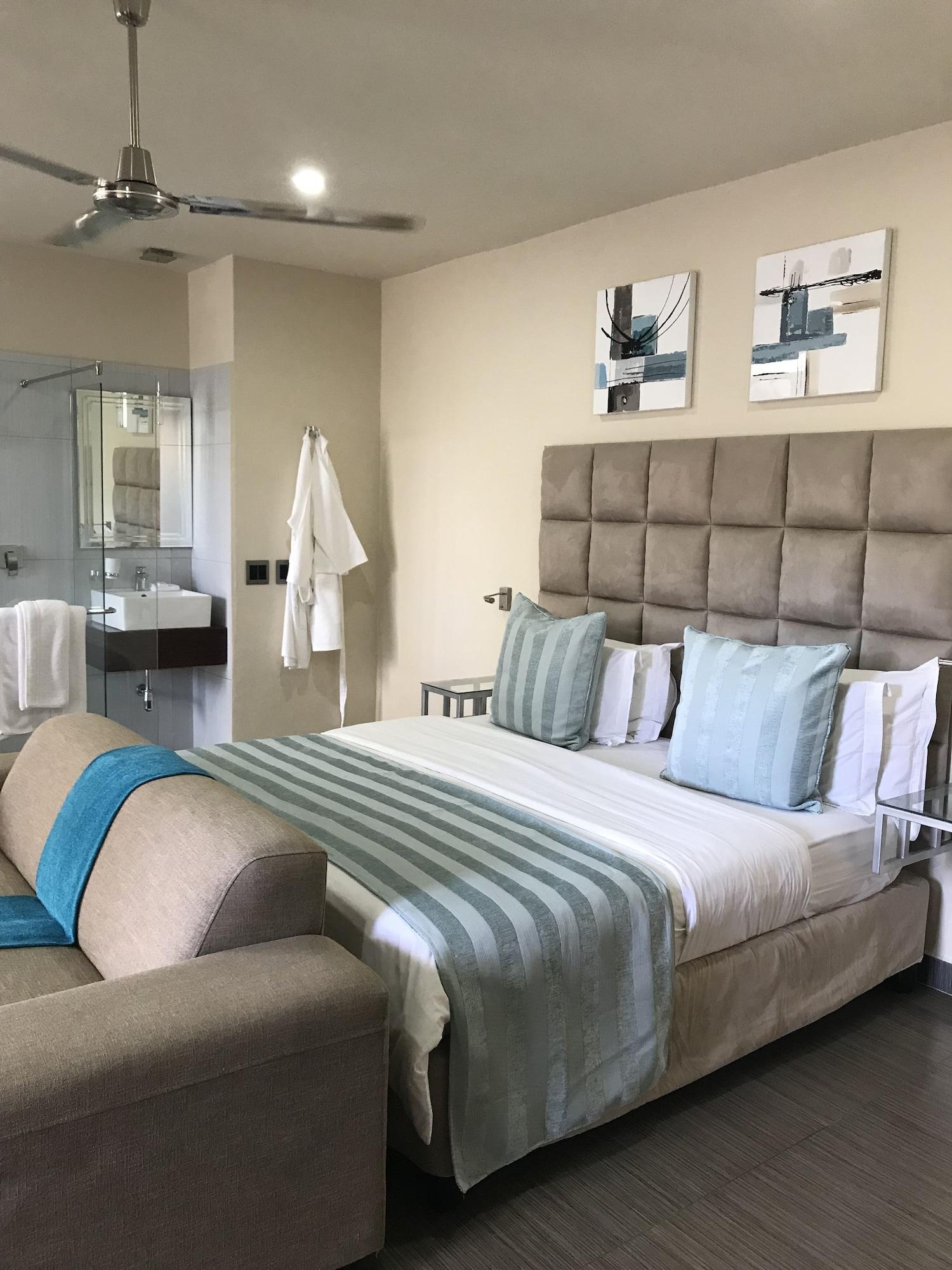 Hotel Ecolux Boutique 4*