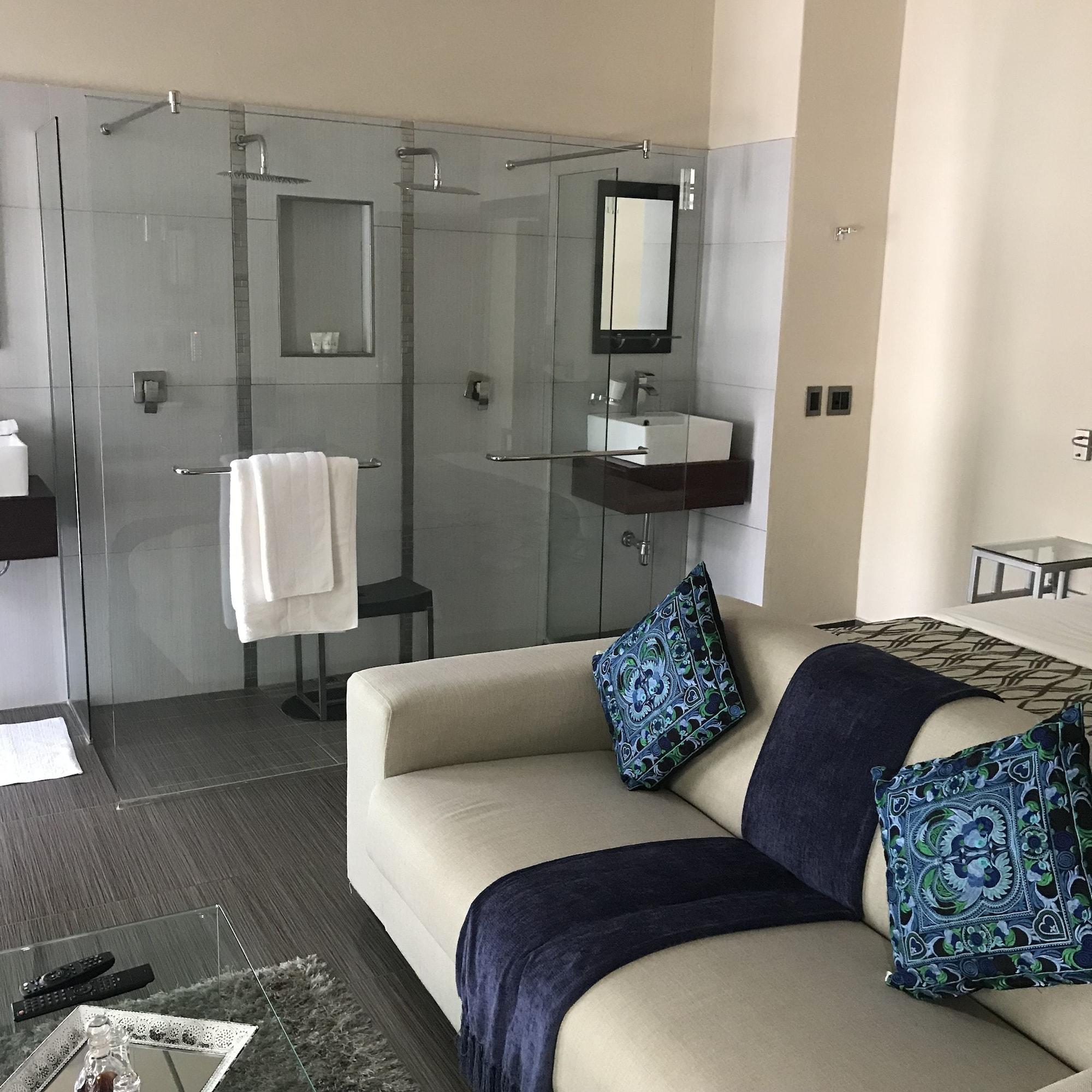 Hotel Ecolux Boutique 4*